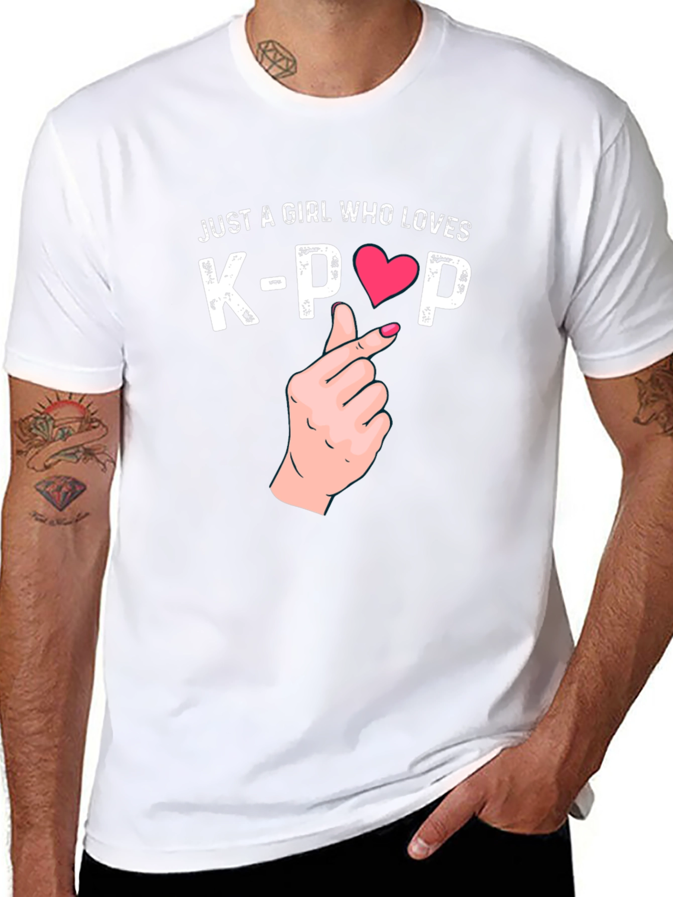 K-Pop Love Heart Black T-Shirt