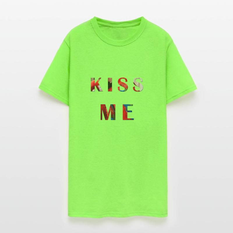 KISS ME COLORFUL T-SHIRT