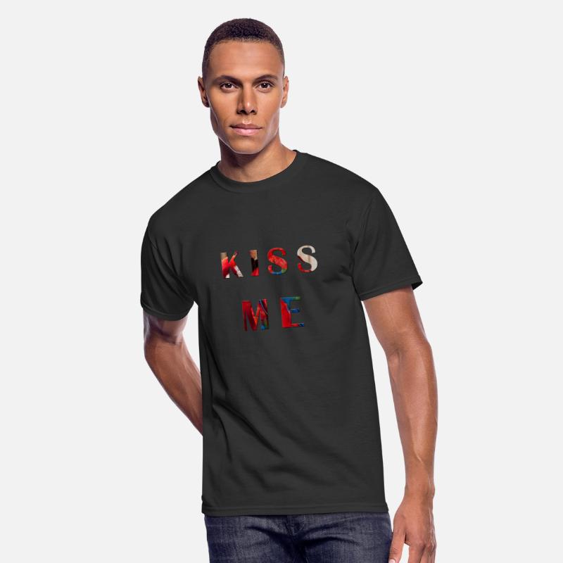 KISS ME COLORFUL T-SHIRT