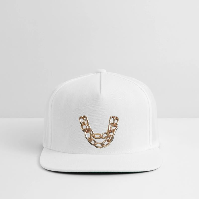 Shiny gold bold chain